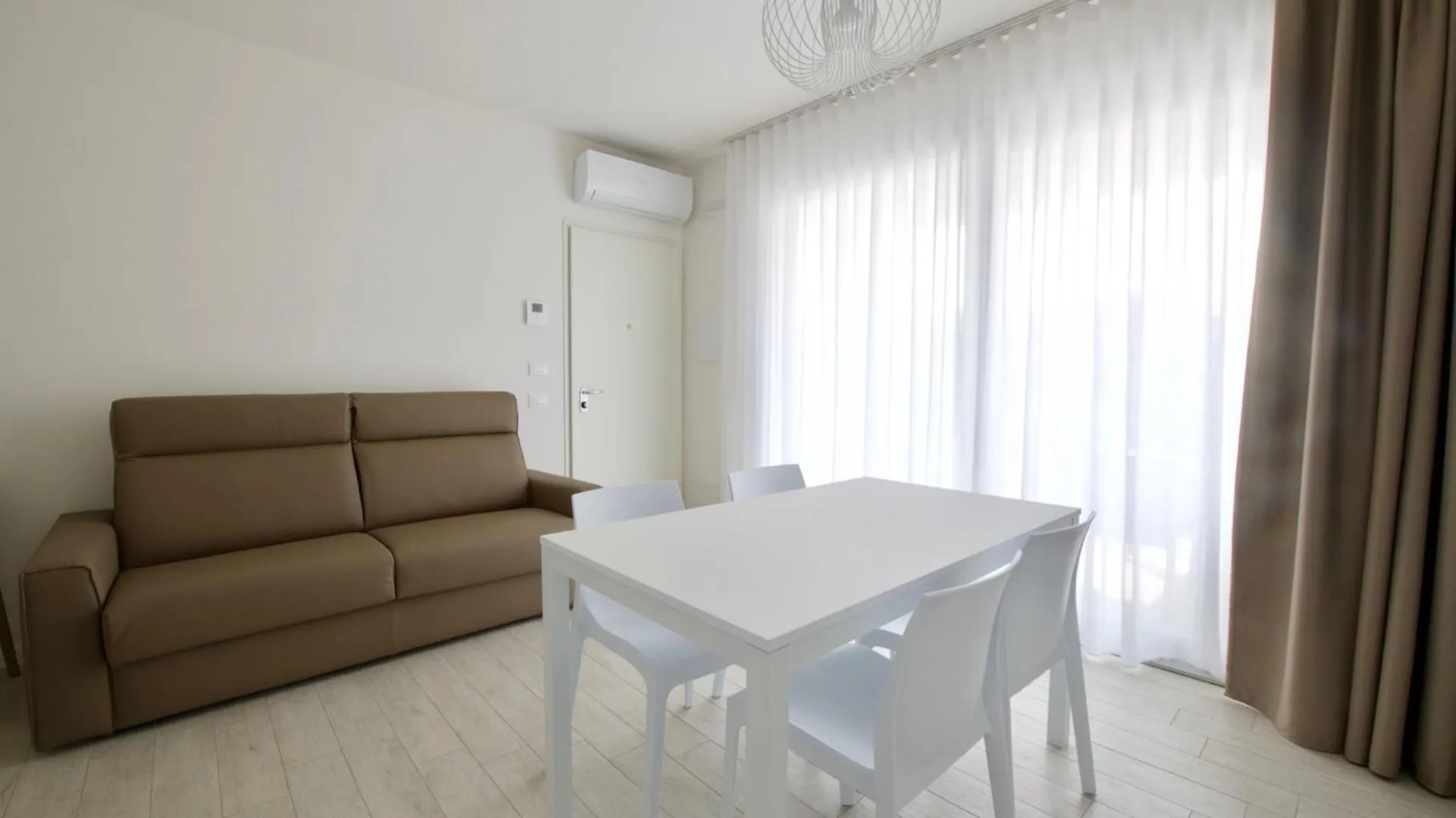 Saint Tropez Apartments Lido di Jesolo 0*,  Italië
